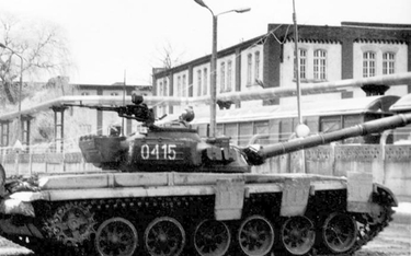 16 grudnia 1981 czołgi otoczyły siedzibę zakładu Predom – Polar we Wrocławiu