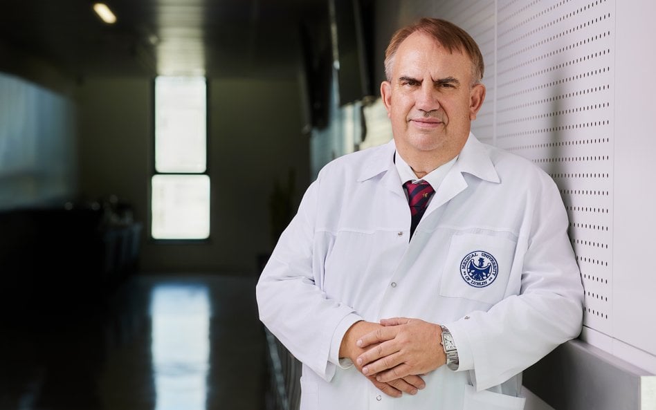 prof. dr. hab. n. med. Wojciechem Załuska