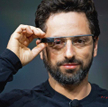 Sergey Brin, jeden z założycieli koncernu Google, wyemigrował do USA wraz z rodziną pod koniec lat 7