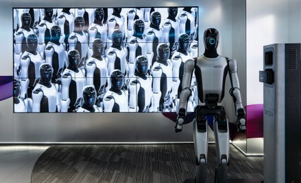 Jeden system, wiele zadań. Chiński model AI podbija robotykę