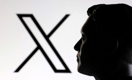 Gdy Minton Beddoes spytała Muska, dlaczego jego serwis X wspiera w Europie skrajną prawicę, on wszed
