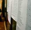 Kobiety i mężczyźni na suwaku