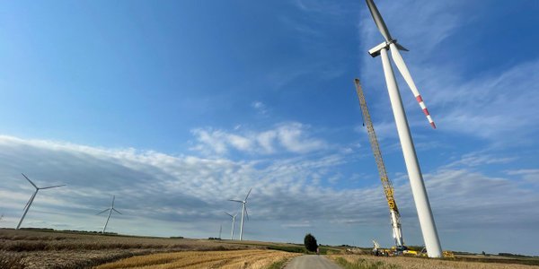 Sejm przyjął poprawki Senatu do ustawy wiatrakowej. Decyzje podejmie nowy prezydent
