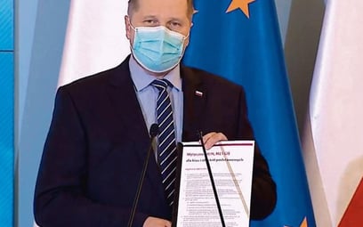 Minister Przemysław Czarnek zapowiedział powrót do nauki stacjonarnej klas I–III już od 18 stycznia