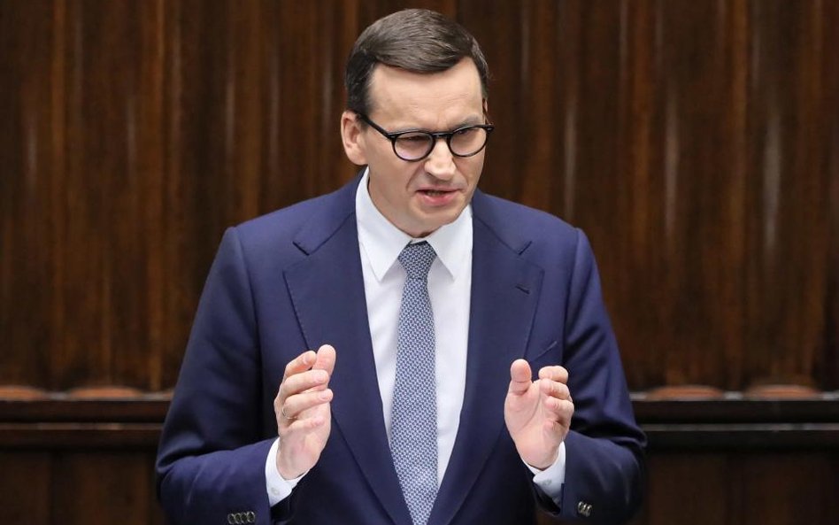 Morawiecki: Fake news czy zdrada JP II