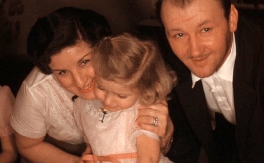 Holidays / Cake / Cebulski Family Film Collection