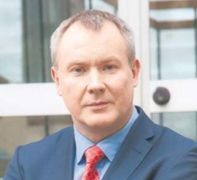 PIOTR LISIECKI prezes Boryszewa