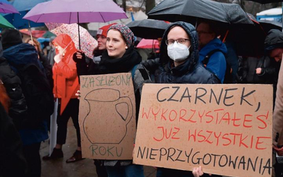 Rodzice i edukatorzy protestują przeciwko nowelizacji Prawa oświatowego