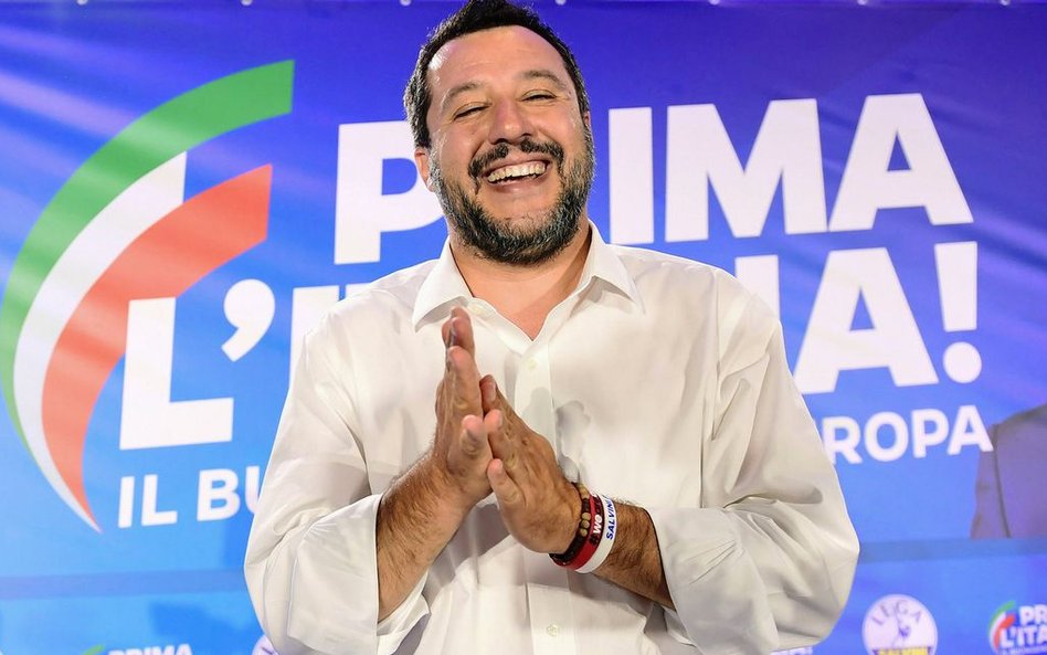 Matteo Salvini ma ogromny powód do zadowolenia, jego Liga zdobyła we Włoszech ponad 34 proc. głosów