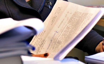 Prawnicy z kopiami i bez zaświadczenia z rejestru