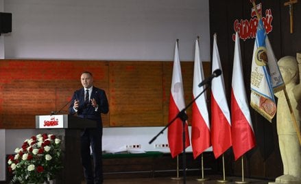 Prezydent RP Karol Nawrocki przemawia podczas uroczystego spotkania Zarządu Regionu Gdańskiego NSZZ 