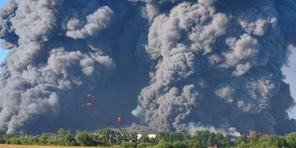 Ukraińskie drony uderzyły w Rosji. Zełenski potwierdza ataki na logistykę
