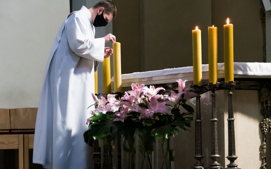 Rzecznik Konferencji Episkopatu Polski: Powinniśmy zrobić wszystko, żeby kościoły nie były zamknięte. Dla dobra ludzi