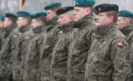 Żołnierze sami wykupili polisy