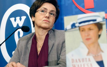 21.11.2011 WARSZAWA, UL. BRACKA, CENTRUM PRASOWE PAP. SPOTKANIE PROMUJĄCE AUTOBIOGRAFIE DANUTY WALES