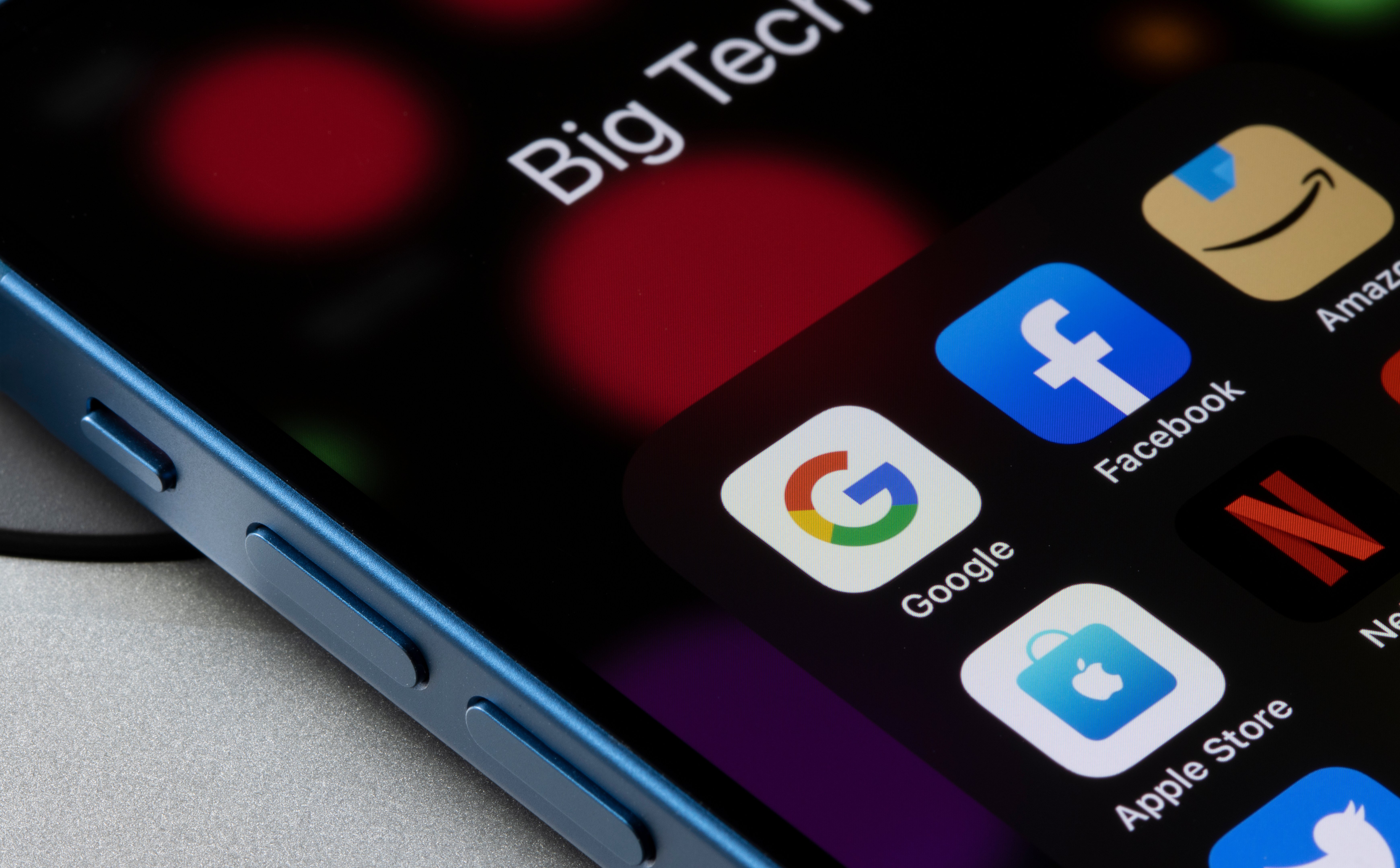 Podatek cyfrowy w Polsce? Oto, jak mają być obciążeni amerykańscy giganci