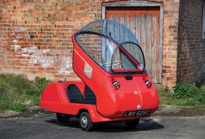 Tak można wyobrażać sobie UFO. To jednak nie lata, ale jeździ. Na trzech kółkach.