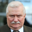 Lech Wałęsa w kwestii zamieszek broni premiera przed opozycją