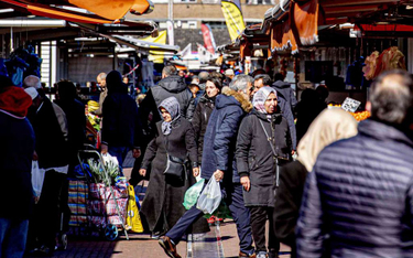 Holandia: Wzrost liczby zarażeń wirusem o 17 procent