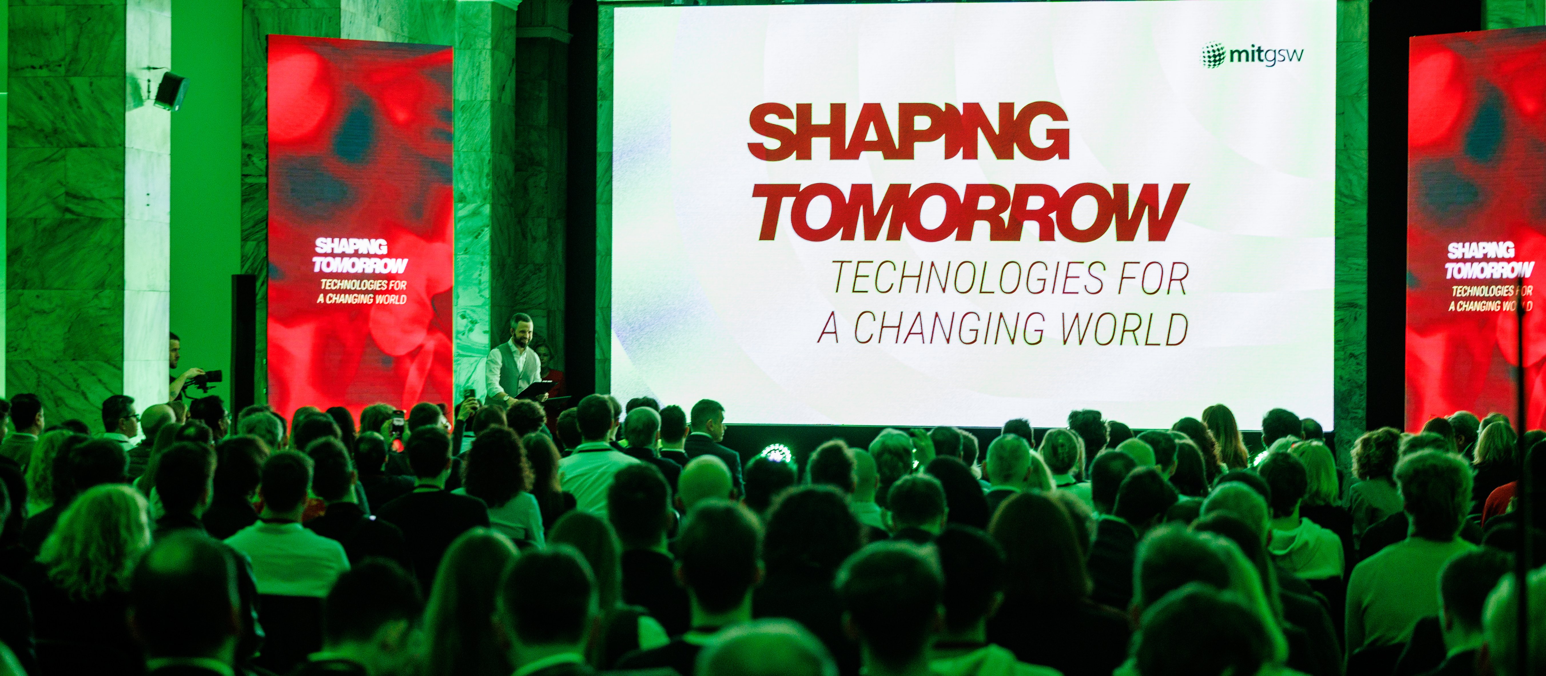 Warszawa centrum globalnych innowacji. 23 marca rusza MIT Universal AI Summit