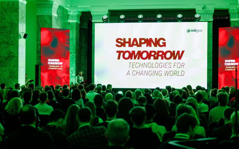 Program konferencji został zbudowany wokół trzech filarów: strategii biznesowej, edukacji oraz etyki