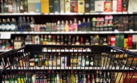 Ograniczenie nocnej sprzedaży alkoholu