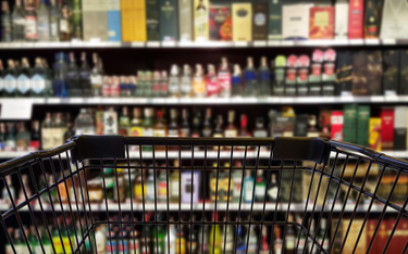 Rada gminy ustala zasady usytuowania miejsc sprzedaży alkoholu