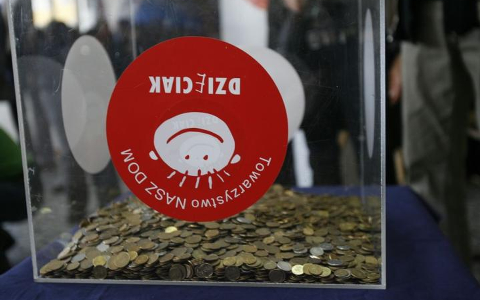 Coraz hojniej wspieramy instytucje charytatywne