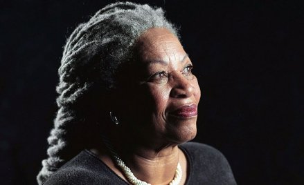 Zmarła w sierpniu br. Toni Morrison była pierwszą afroamerykańską noblistką. Odebrała nagrodę Akadem