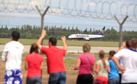 Bezpośrednie kursy pociągów pod terminal Modlin ma zapewnić budowa odcinka linii kolejowej od stacji