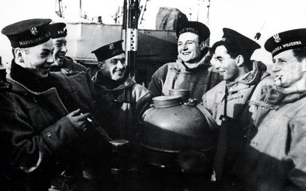 Marynarze na ORP „Grom”, 1937 r.