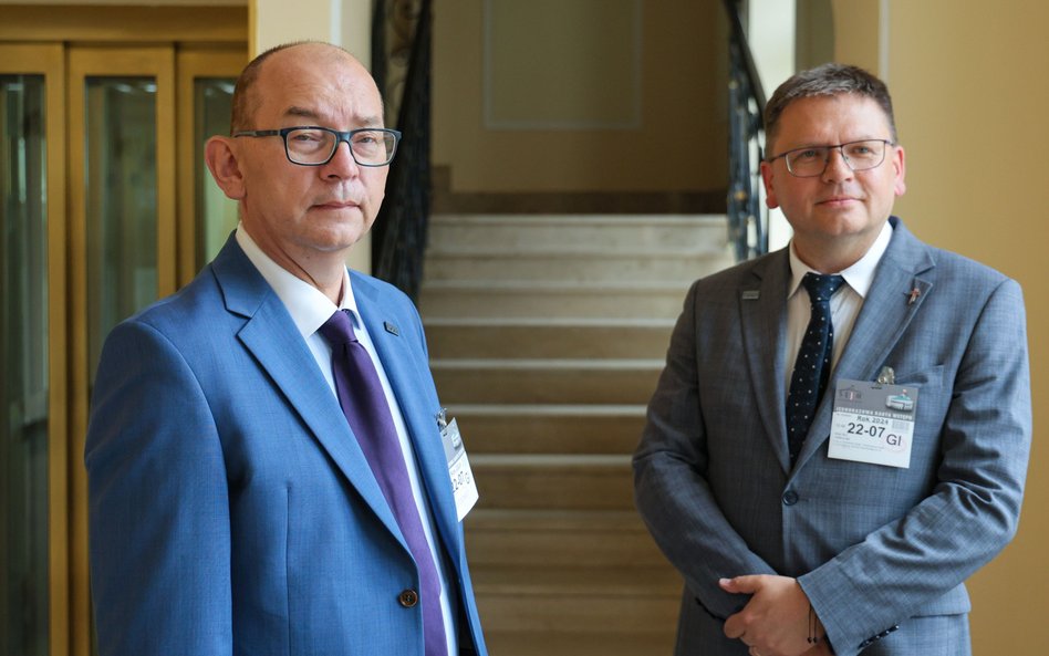 Sędziowie Maciej Nawacki (P) i Przemysław Radzik (L)  w Sejmie