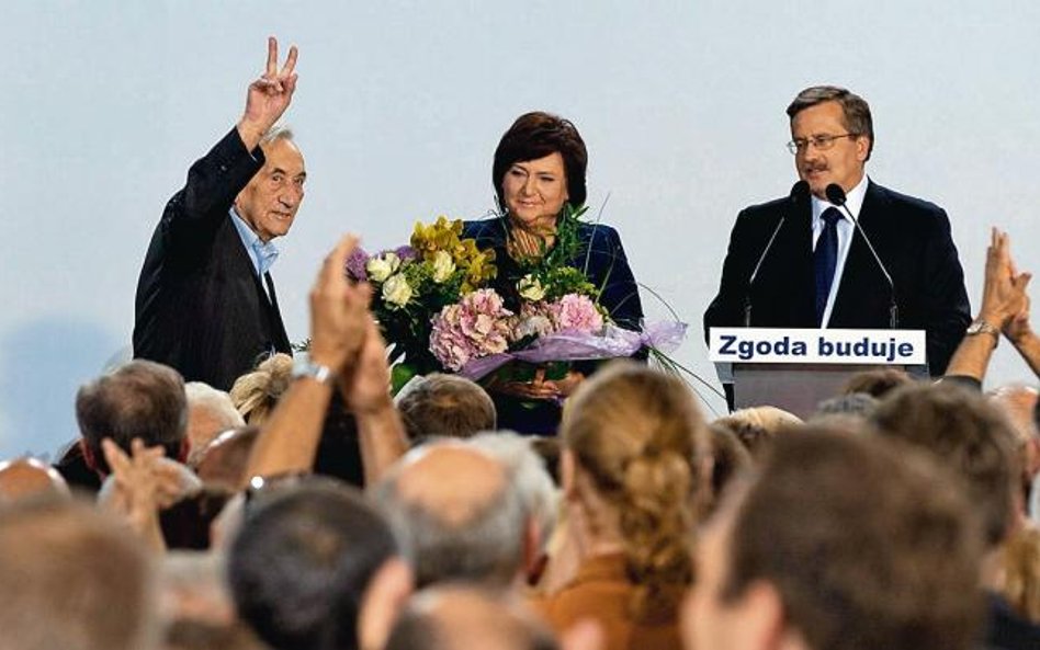 Były premier Tadeusz Mazowiecki spotyka się z prezydentem Bronisławem Komorowskim niemal co wieczór 