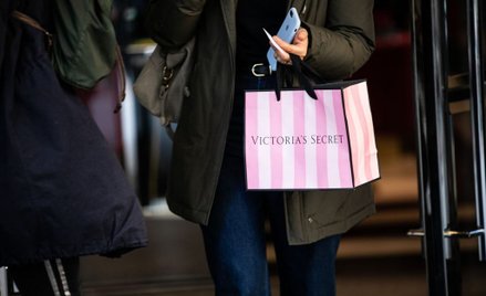 Firma Victoria's Secret sprzedana. Wiadomo, ile jest warta