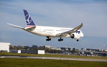 Decyzja o wstrzymaniu lotów na popularnym kierunku bliskowschodnich zapadła po gwałtownym zaostrzeni