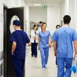 Rezydentura to ok. 8 tys. zł na rękę, a przy dużej liczbie dyżurów, powiedzmy 12, można dodatkowo wy