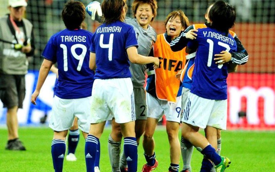 W finale mistrzostw świata zagrają w niedzielę USA z Japonią