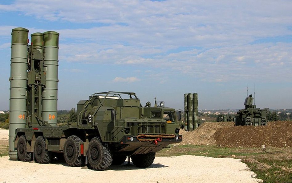 Wyrzutnia systemu rakietowego S-300