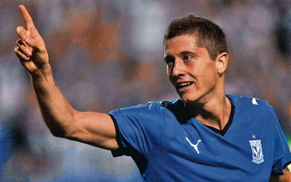 Robert Lewandowski zdobył zwycięskiego gola dla Lecha w doliczonym czasie gry.