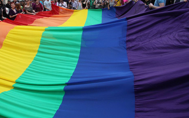 Francja: Wzrasta liczba homofobicznych ataków