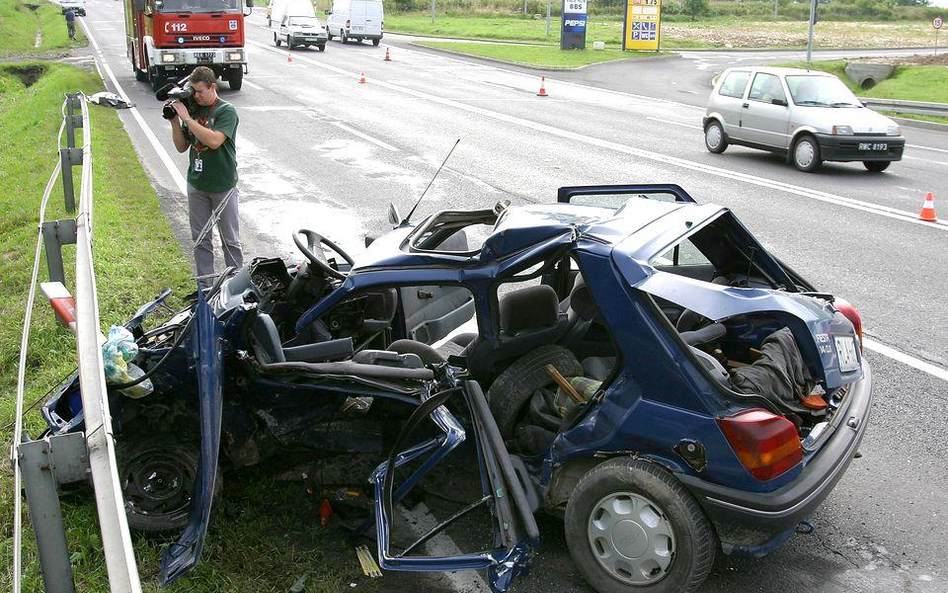 Otyli są narażeni na zwiększone ryzyko w razie wypadku drogowego