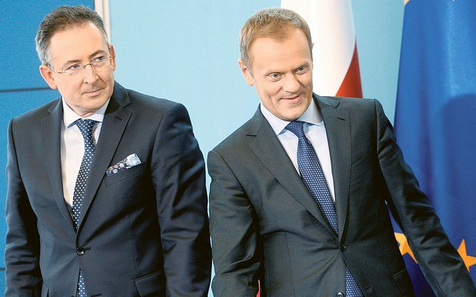 Wszyscy prawdziwi liderzy w ten sposób dochodzą do władzy (eliminując konkurentów). Dlatego gdy zost