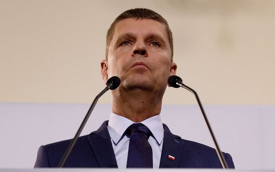 Dariusz Piontkowski: absurdalne oświadczenia dla rodziców