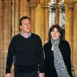 David Cameron z żoną Samanthą w kościele w Kensington