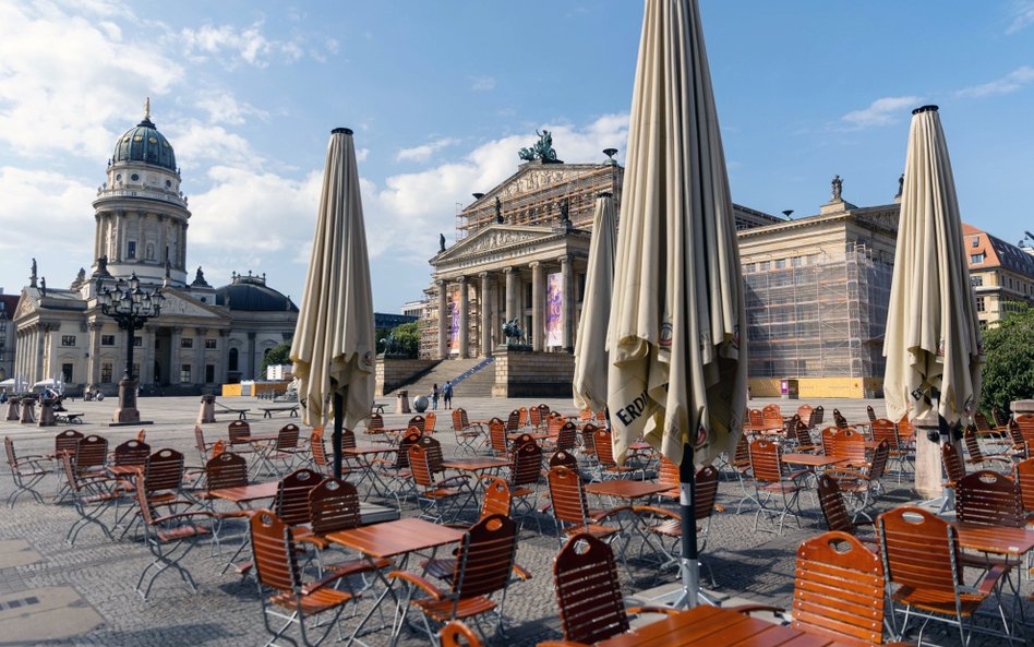 Restauracja na placu Gendarmenmarkt  w Berlinie