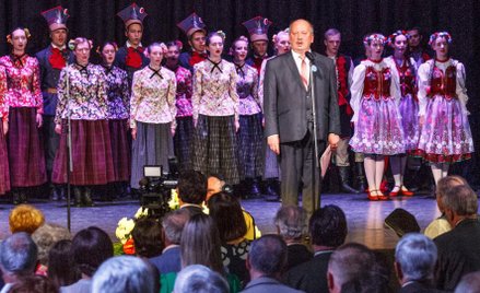 Michał Mackiewicz po wyborze na kolejną kadencję prezesa Związku Polaków na Litwie. Wilno 26 maja