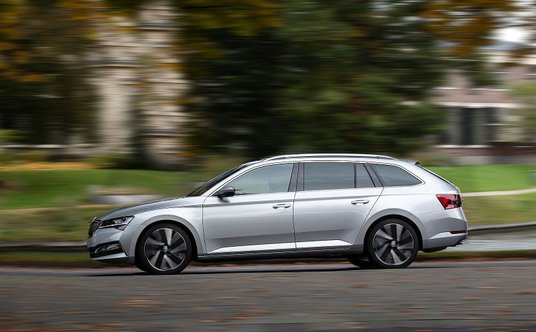 Skoda Superb Combi