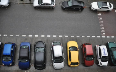 W Polsce udział samochodów z silnikami wysokoprężnymi zmalał w pierwszym półroczu o 3,5 proc. i spad