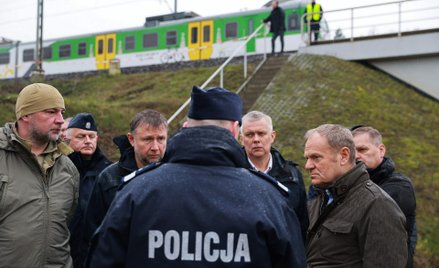Próba wysadzenia torów kolejowych w powiecie garwolińskim stała się przedmiotem najróżniejszych kont