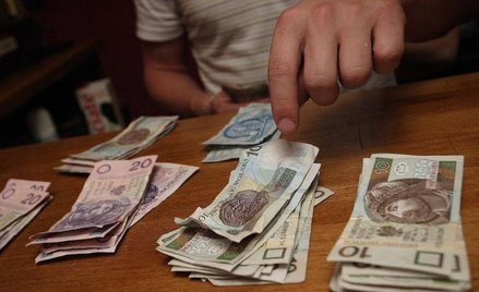 Kiedy można rozłożyć zasądzoną kwotę na raty
